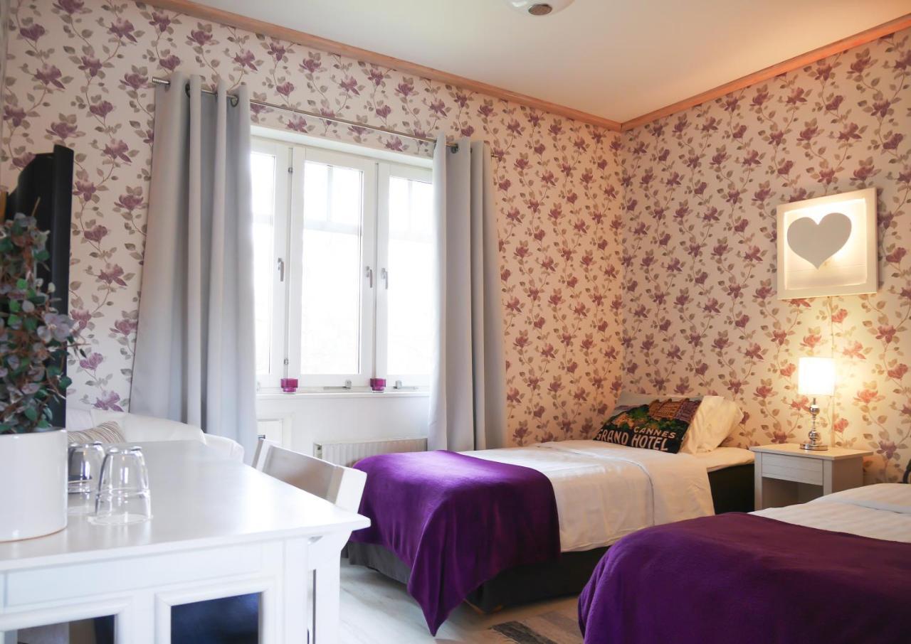 Villa Gladtjaern Smedjebacken Экстерьер фото