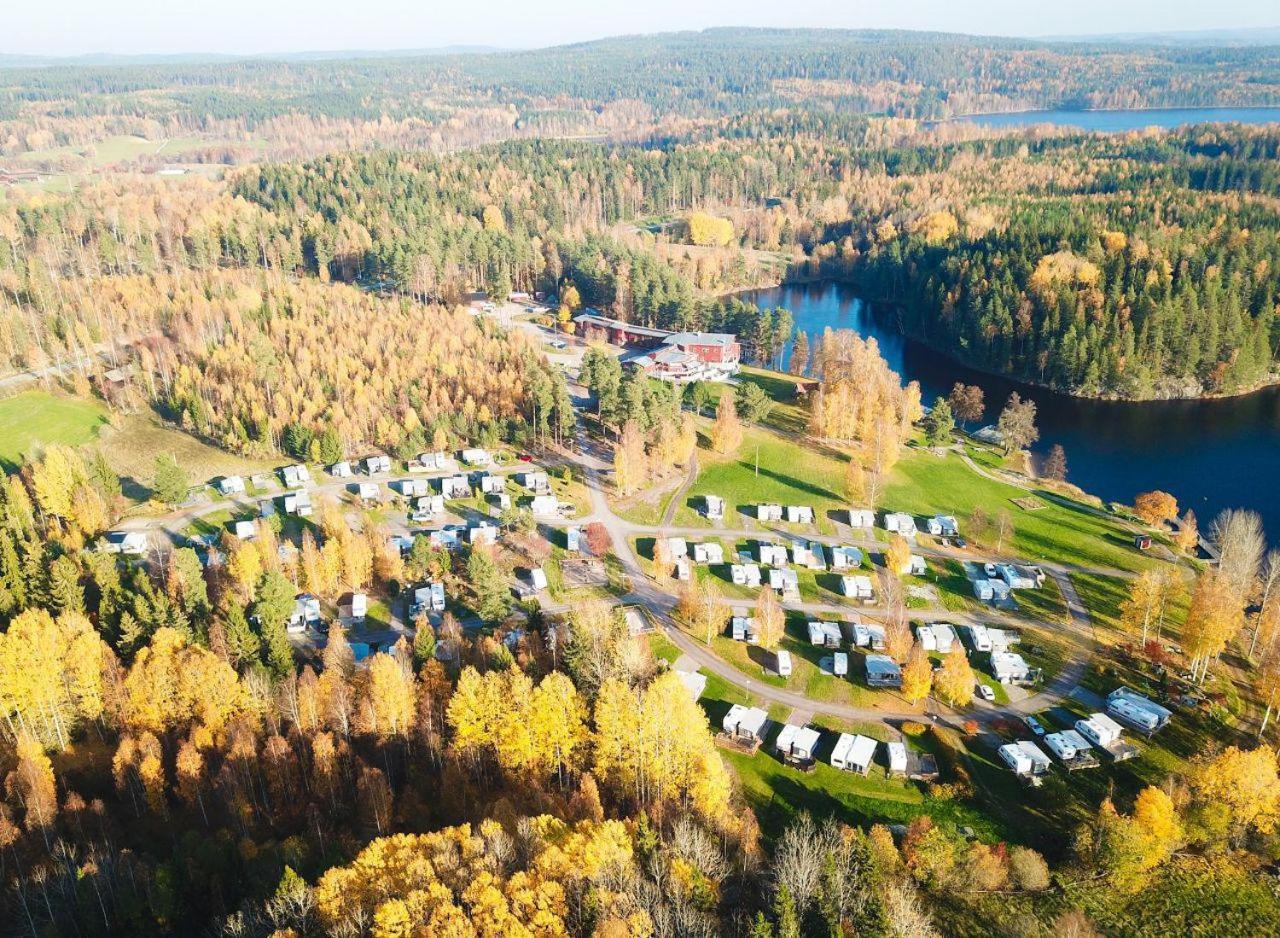 Villa Gladtjaern Smedjebacken Экстерьер фото
